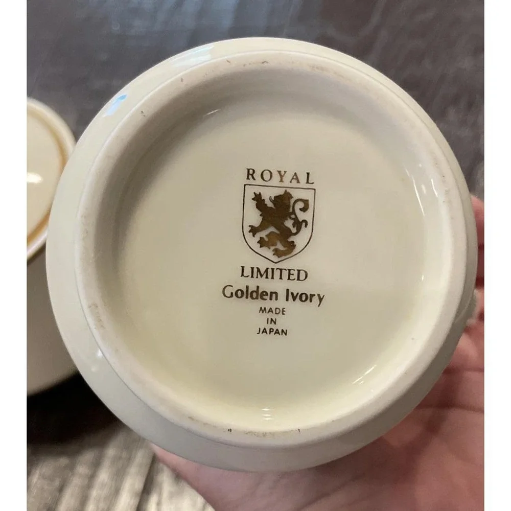 Royal Limited Golden Ivory Sugar Creamer‎ Set Gold Trim Japan